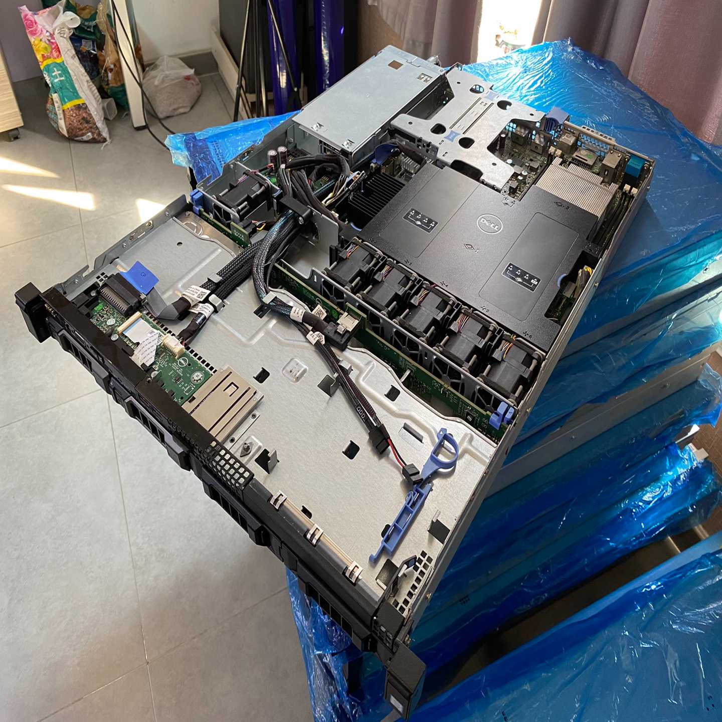 99新无尘机房下架1U二手服务器戴尔R4301U双路ID--议价商品