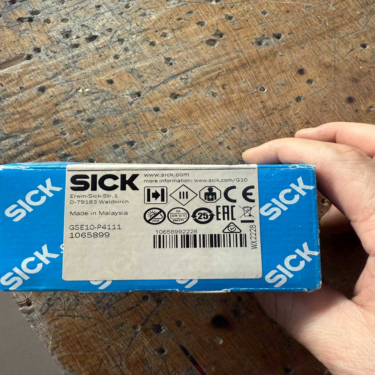 SICK光电开关GSE10-P4111(零零电子)