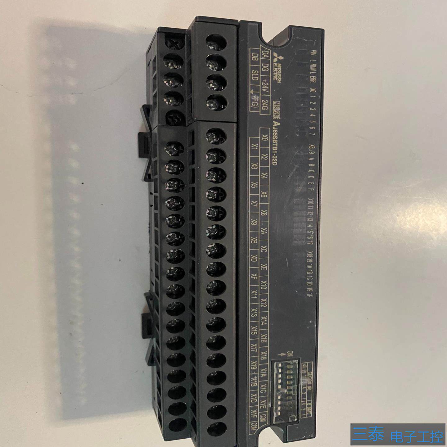 三菱远程模块AJ65SBTB1-32D 一个 成色很，议价