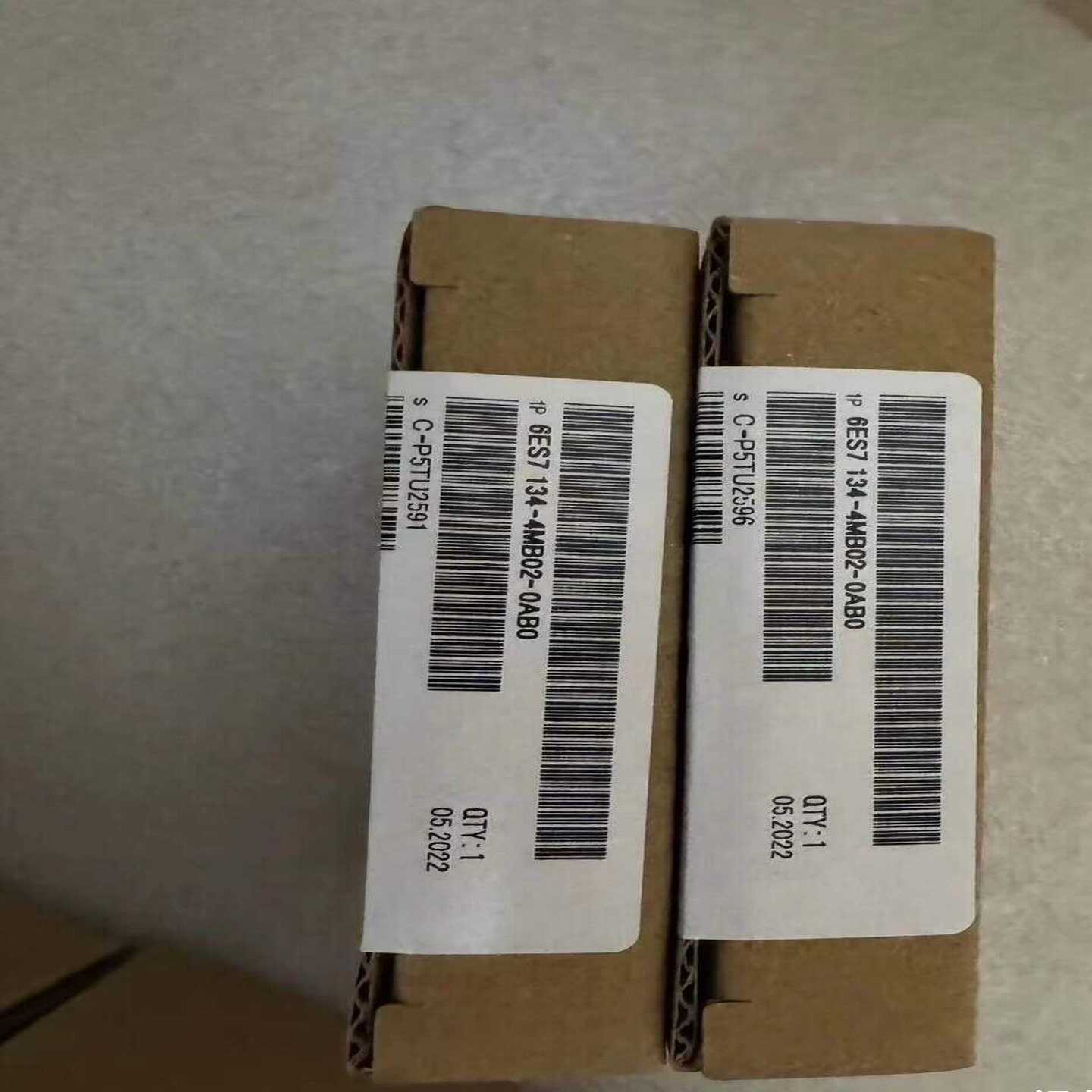 6ES7134-4MB02-0AB0西门子模块，99新，20--议价商品