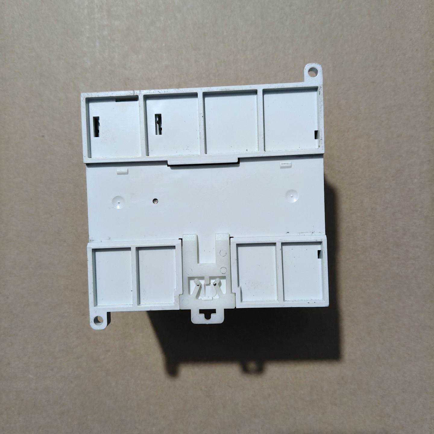 信捷PLC，型号XD5-32R-E，成色95新，标价为单价，--议价商品