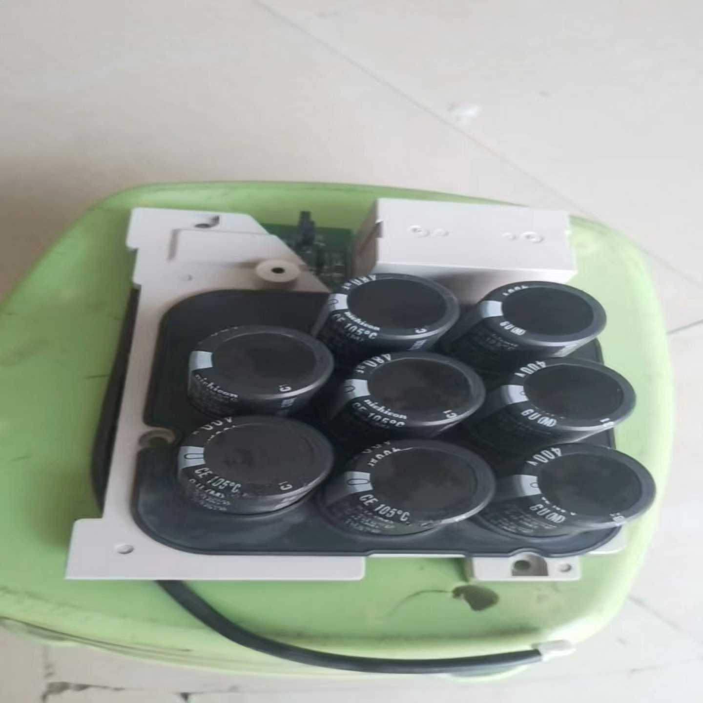 ETX711111安川变频器电容板，安川A1000/H100~询价