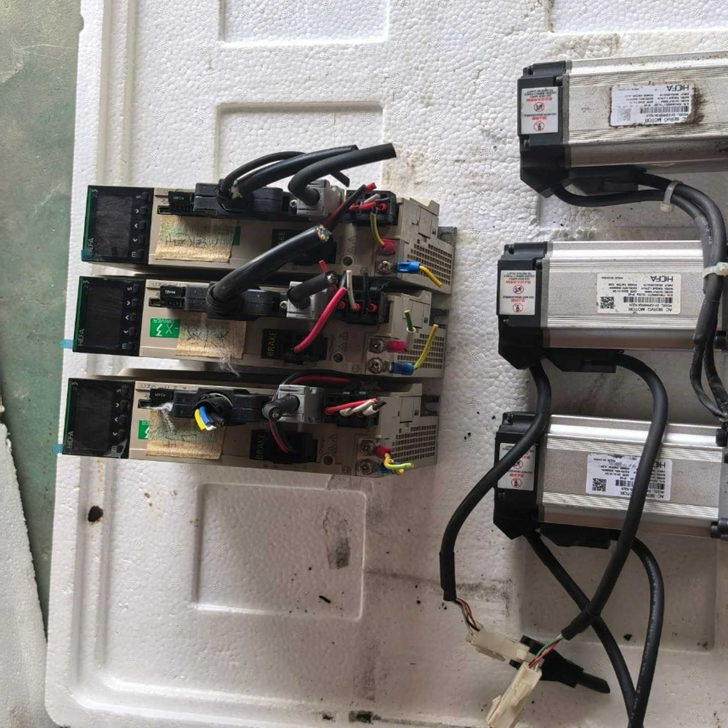 禾川伺服驱动器SV-X3DA040A-D三台