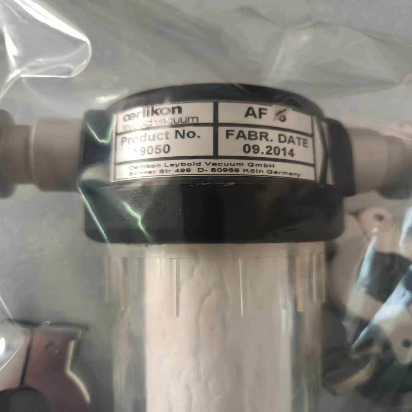 拆机德国LEYBOLD莱宝真空过滤器AF8，图片是实物拍摄。--议价商品