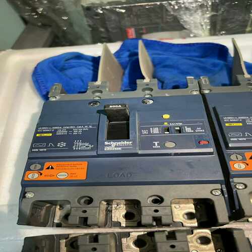 询价~施耐德EZD250E漏电保护器 3P 200A   共5个