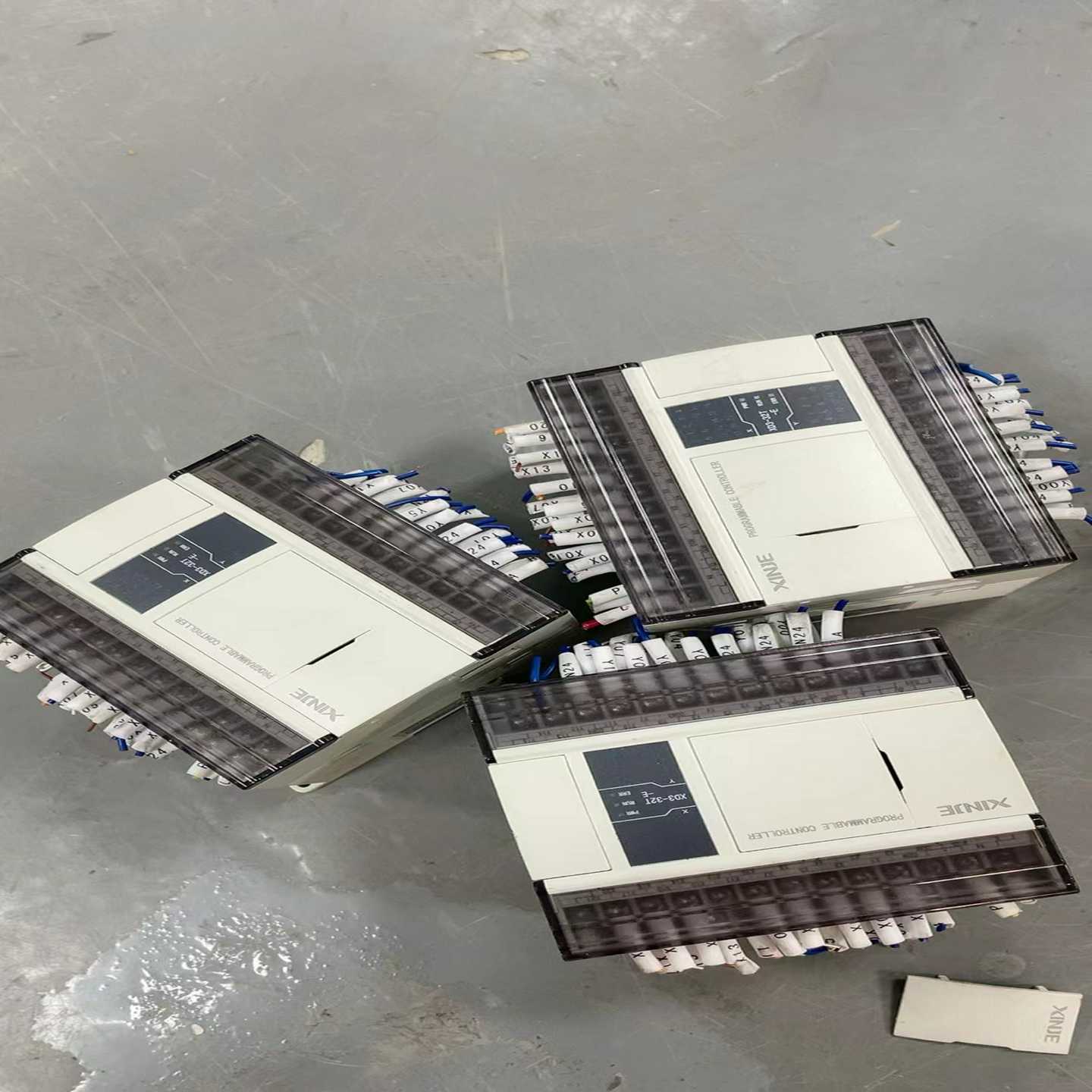 信捷PLCXD3-32T-E，，盖子边条适用