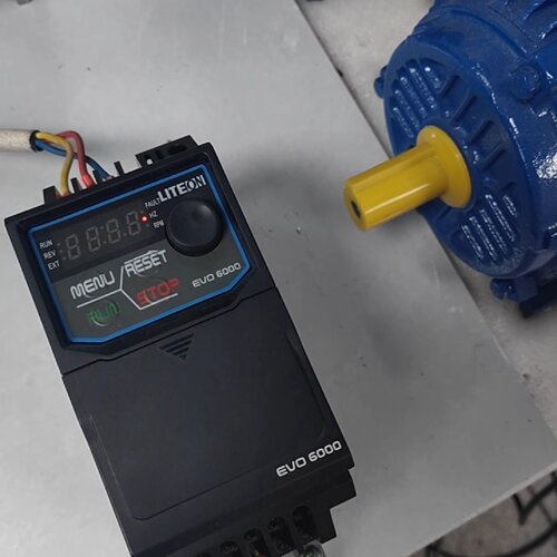 寻X光宝变频器0.75KWEVO600043SD75E20F