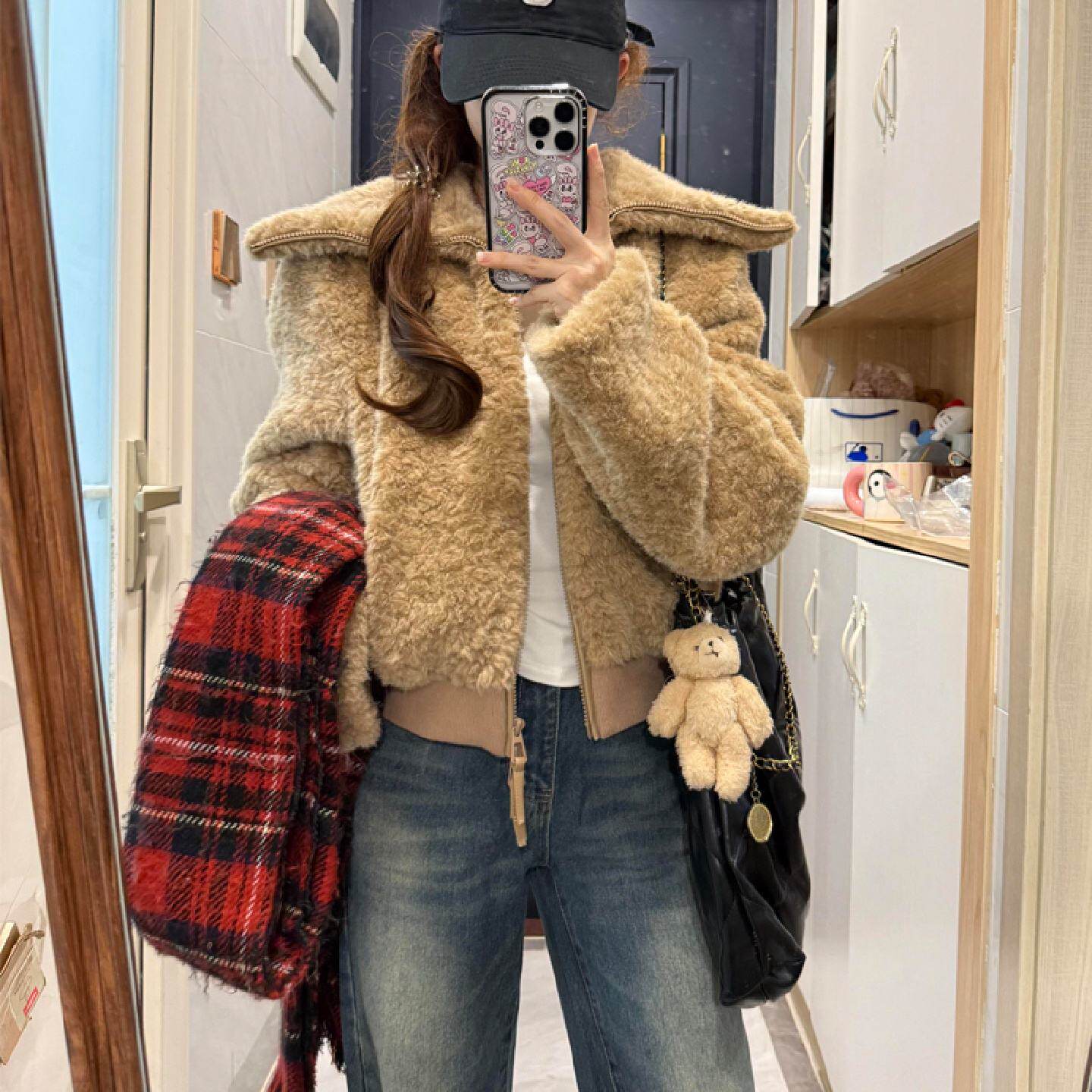 羊羔毛外套女秋冬短款2025新款加厚洋气小个子时尚保暖毛毛绒上衣