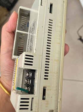 三菱触摸屏F930GOTBWDC拆机货实物拍摄成色如