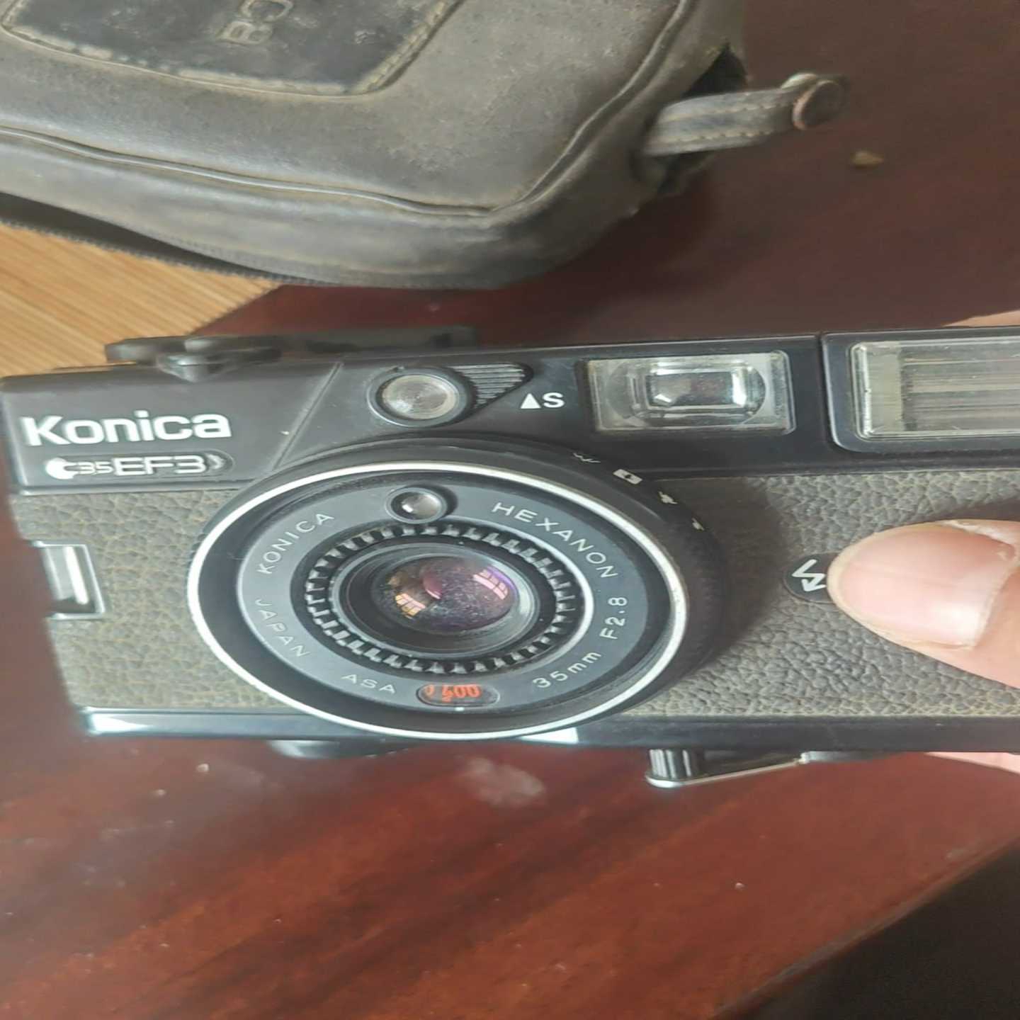 柯尼卡c35ef3胶卷相机，闪光灯正常，其它功能不包。包邮不--议价