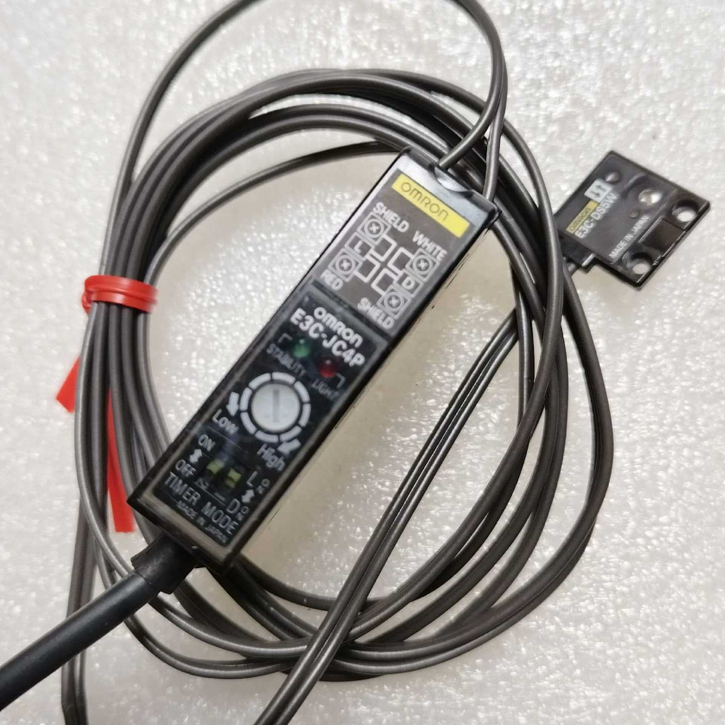 欧姆龙E3C-JC4PE3C-DS5W二手原装，-议价