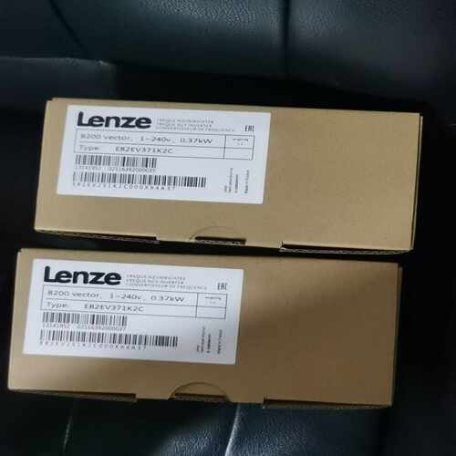 变频器E82EV371-2C,E82EV371K2C。