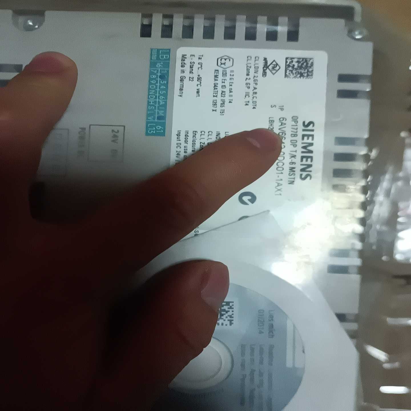 OP177B开封触摸屏6AV6 642-0DC01~询价