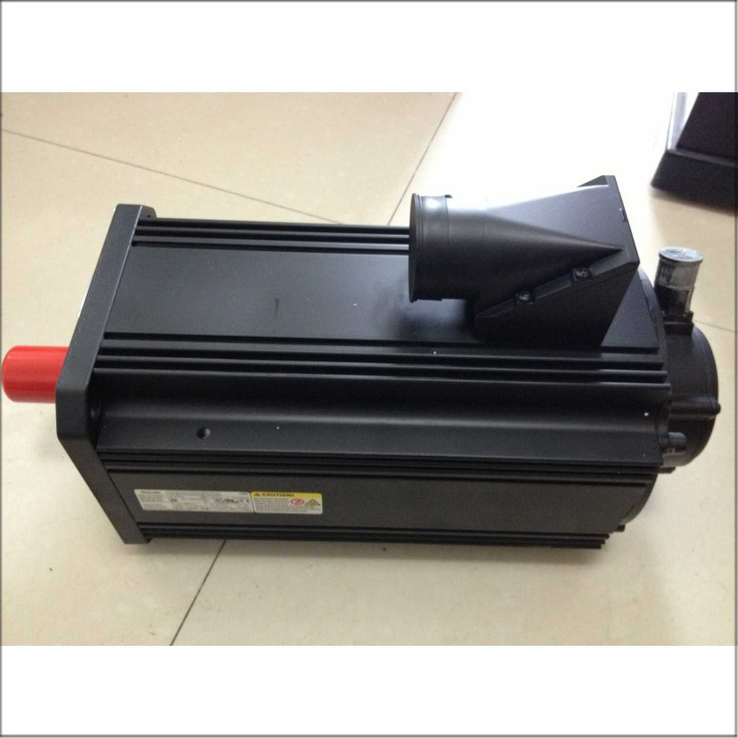 驱动器伺服电机R911310895 MSK101D-0300-NN-M1-AG2-NNNN