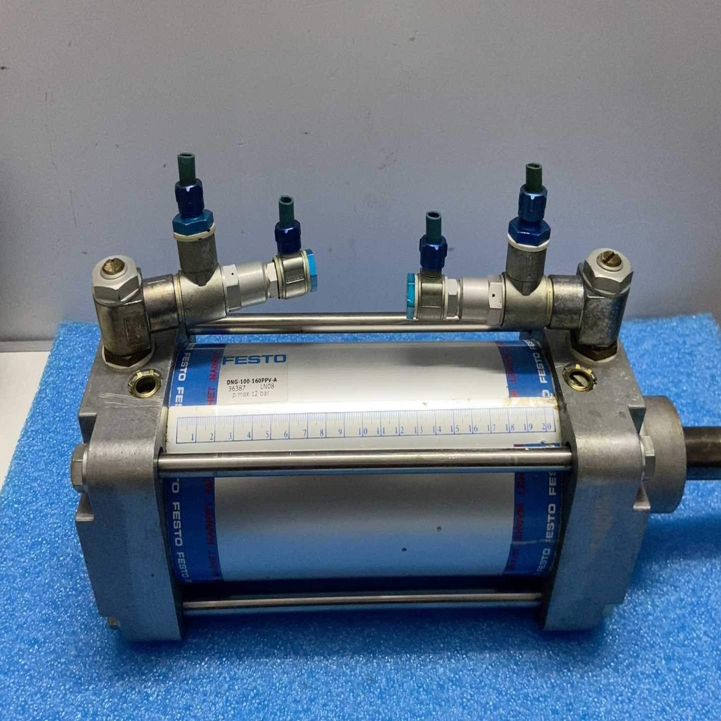 FESTO费斯托气缸DNG-100-160PPV-A，实物拍--议价商品