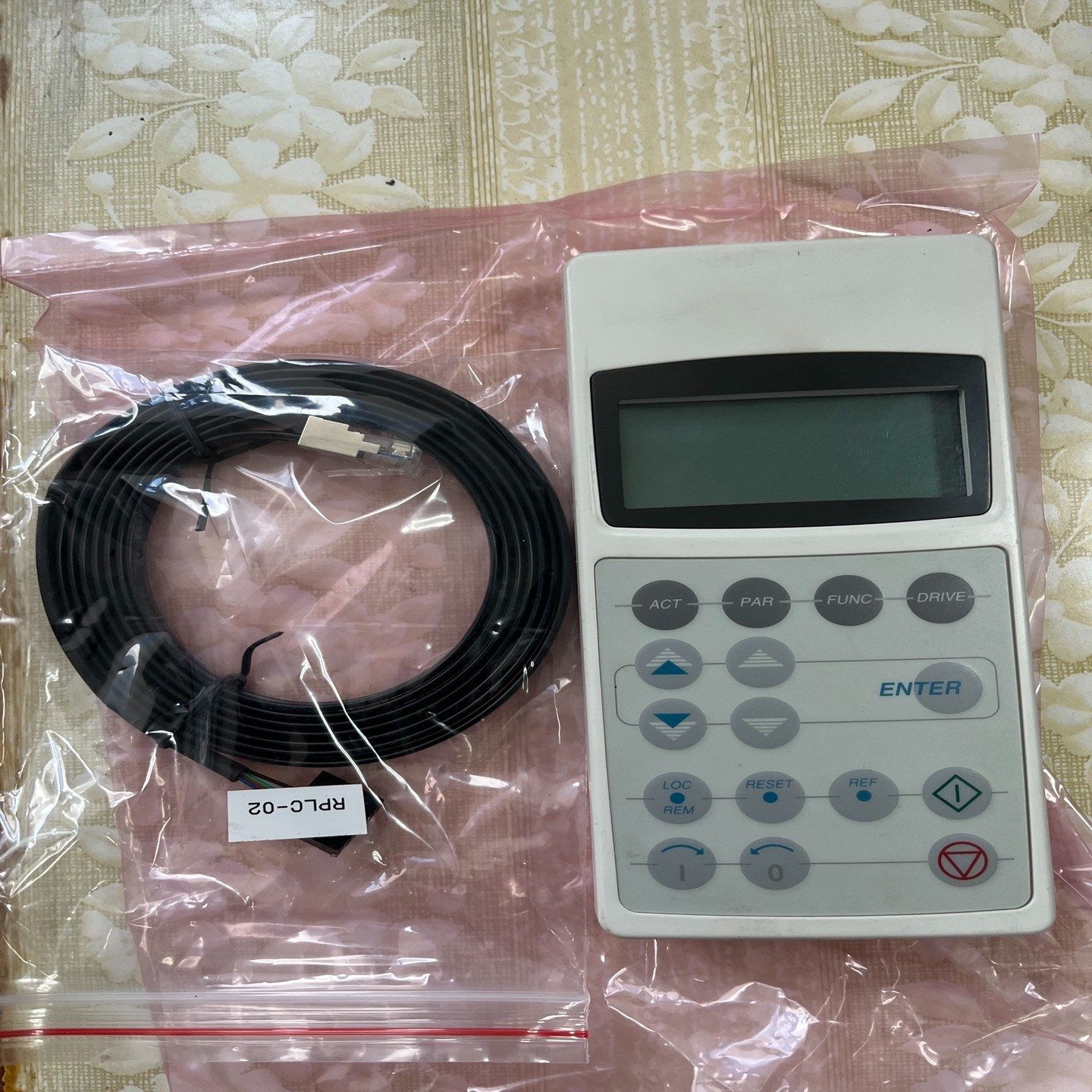 ABB800变频器 控制面板 CDP312R 拆带2米连，议价