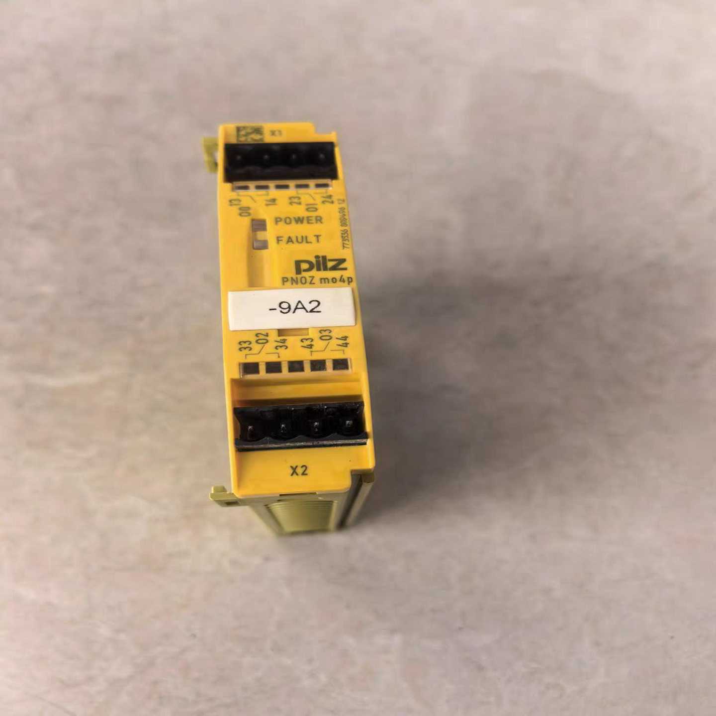 Pilz皮尔兹安全模块PNOZmo4p773536原询价