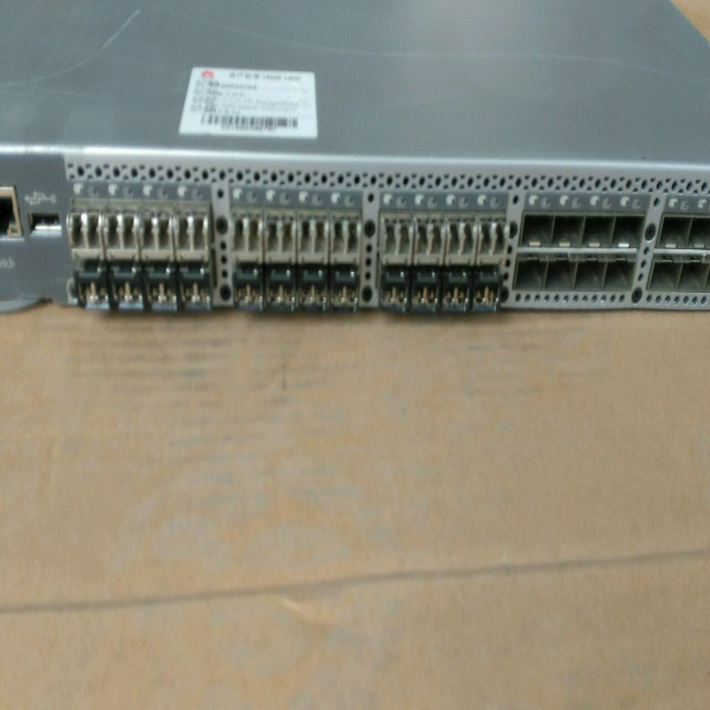 HP AM869A HP StorageWorks 8/40【卡奥电子】