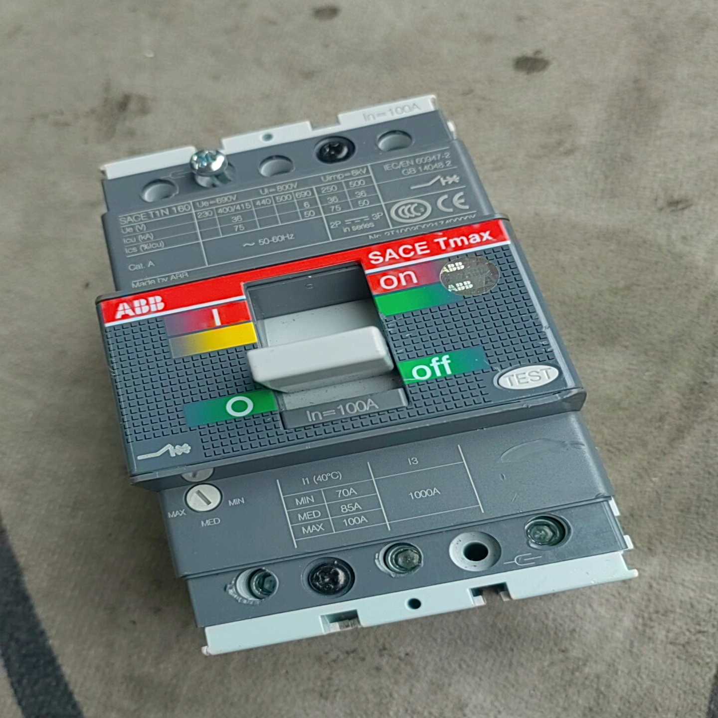 议价Abb塑壳断路器 SACE T1N 160 拆机3P100A