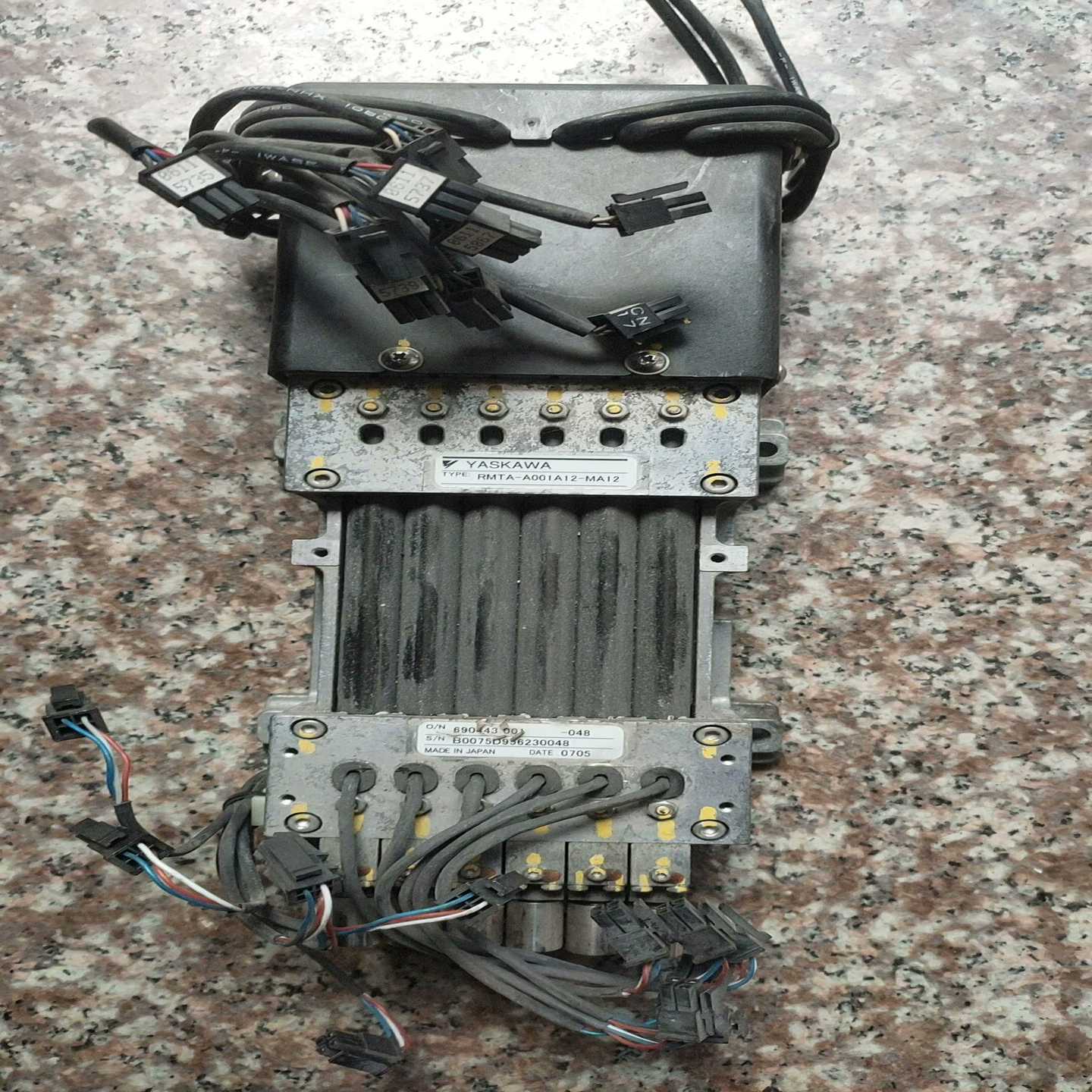 询价-安川整组12头RMTA-A001A12-MA12