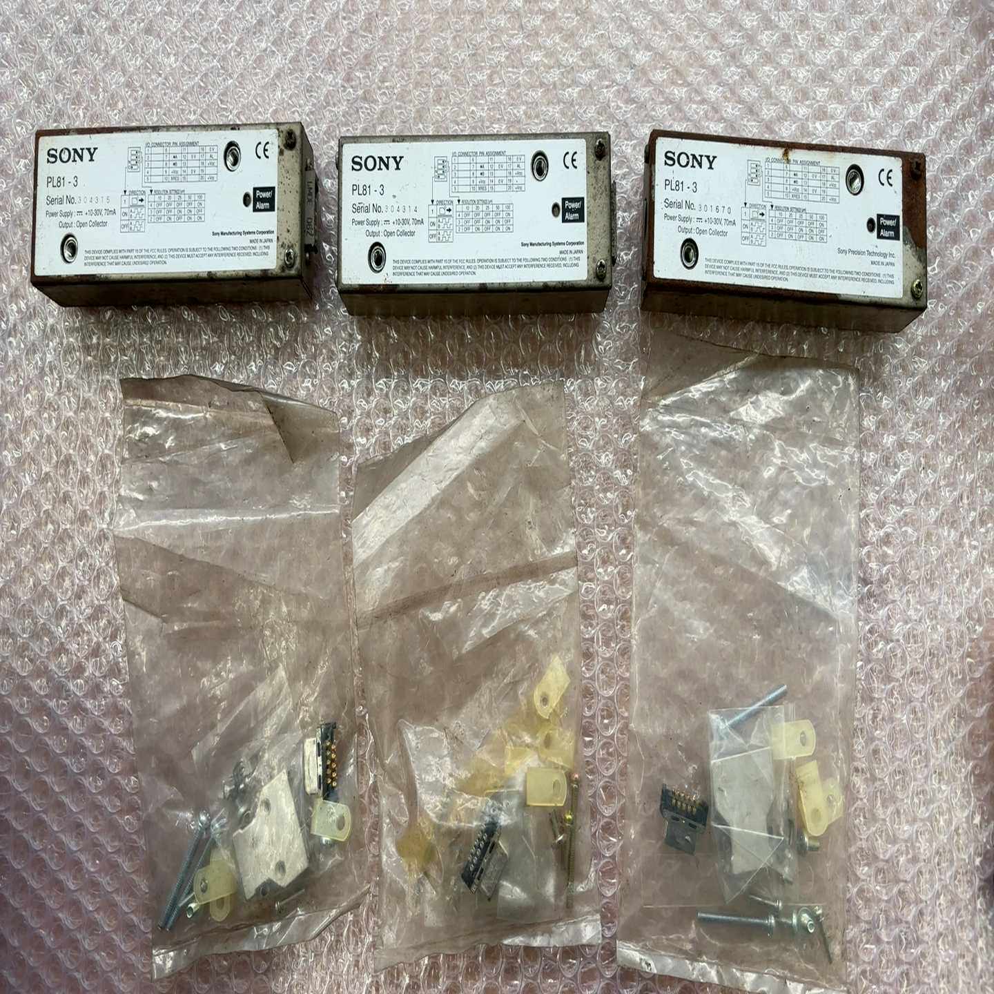 索尼PL81-3转换盒日本原装进口，功能完好。库存有点绣印功--议价