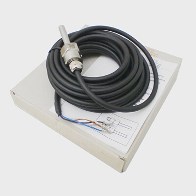 议价Ifm Efector 300 Sf5350 Strmungssensor Sfd10adb New适用