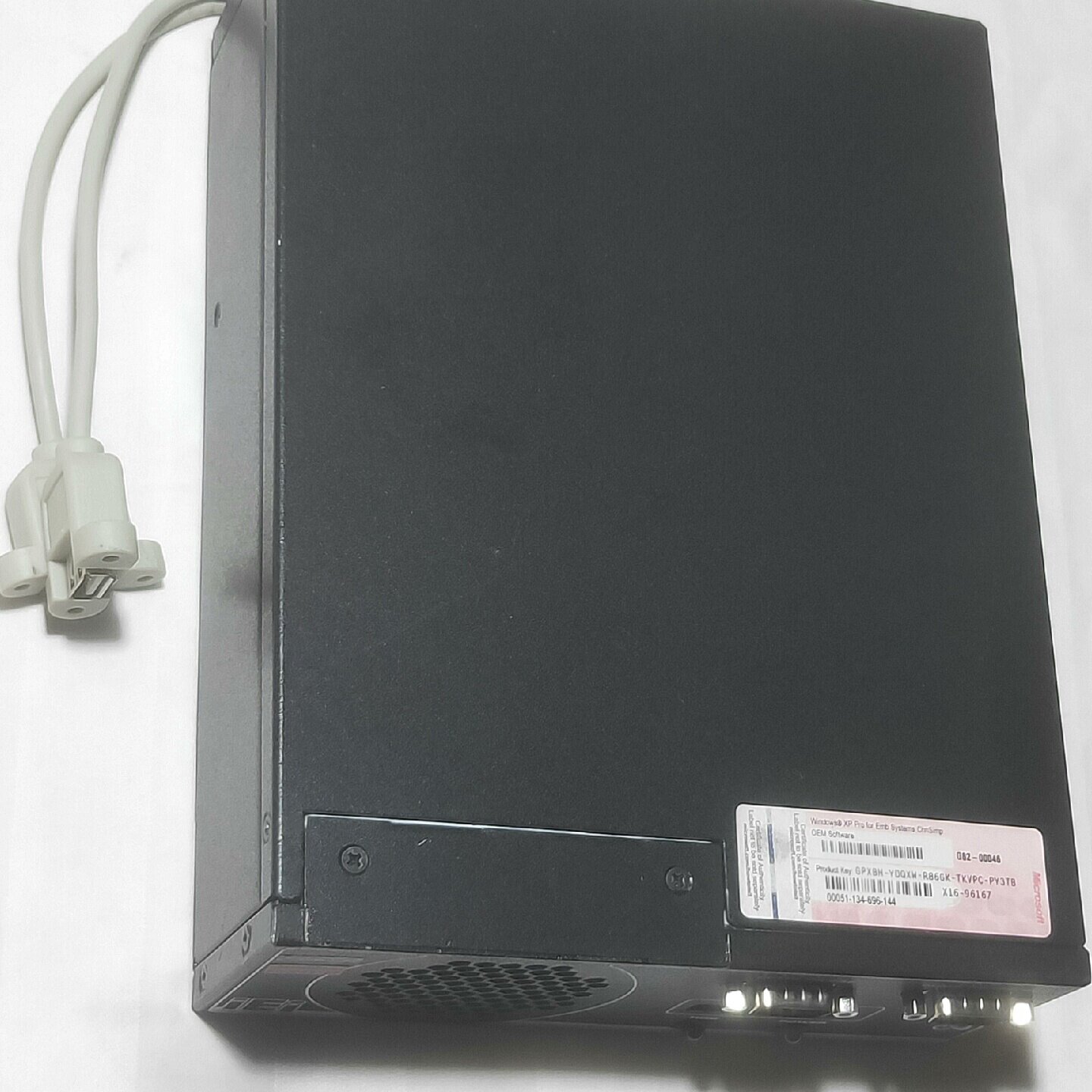 台湾原装正品iEi威强嵌入式工控主机ECN780，议价商品