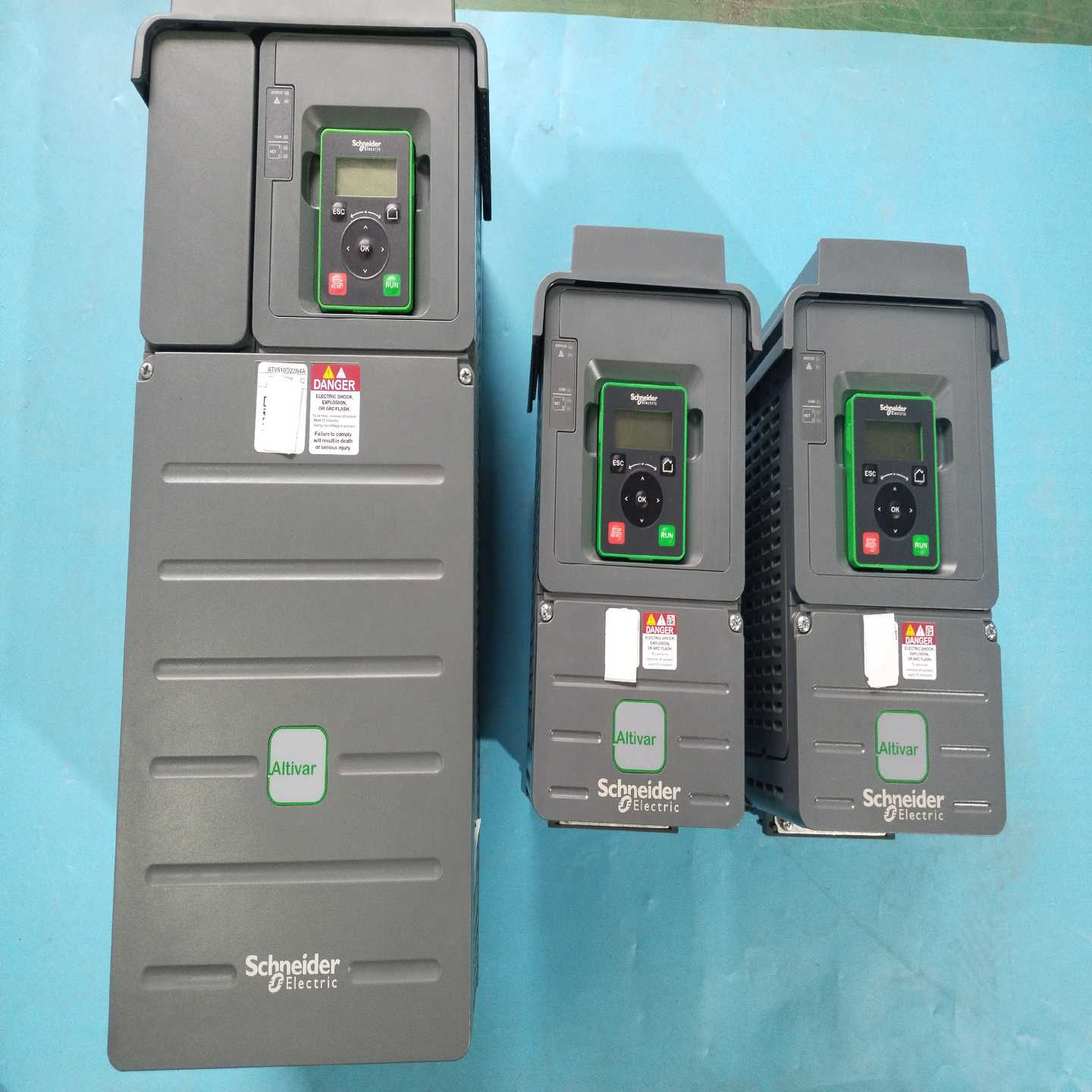 ATV610U22N4（砌墙设备）