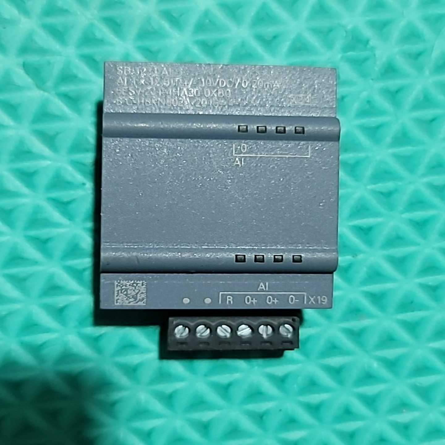 S7-1200231-4HA30-0XB0，实图拍摄询价