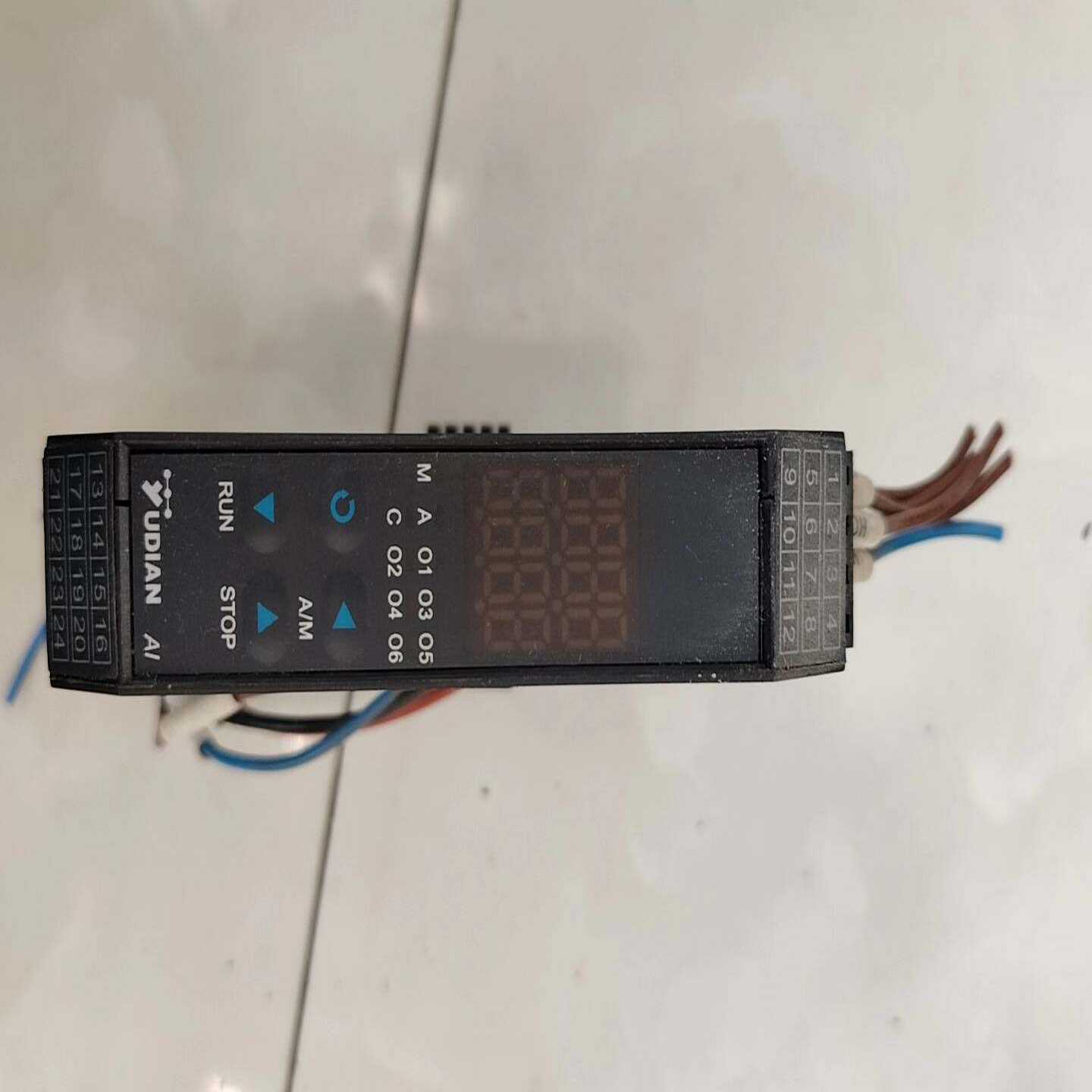 厦门宇电温控模块，型号AI-7048D71J1J1G5G5--议价商品