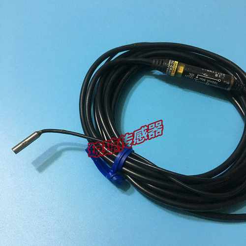 欧姆龙E2EC-CR8D1E2EC-CR8D2放大器中继接近开关传感器E2EC-C3D1