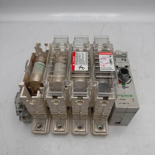 Schneider Electric GS2K4 Switch TeSys  GS1ANT11