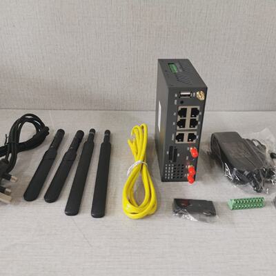 CELLULAR ROUTER H900TWCAT12  EM12G ONLY ACCESSORIES IN THE P