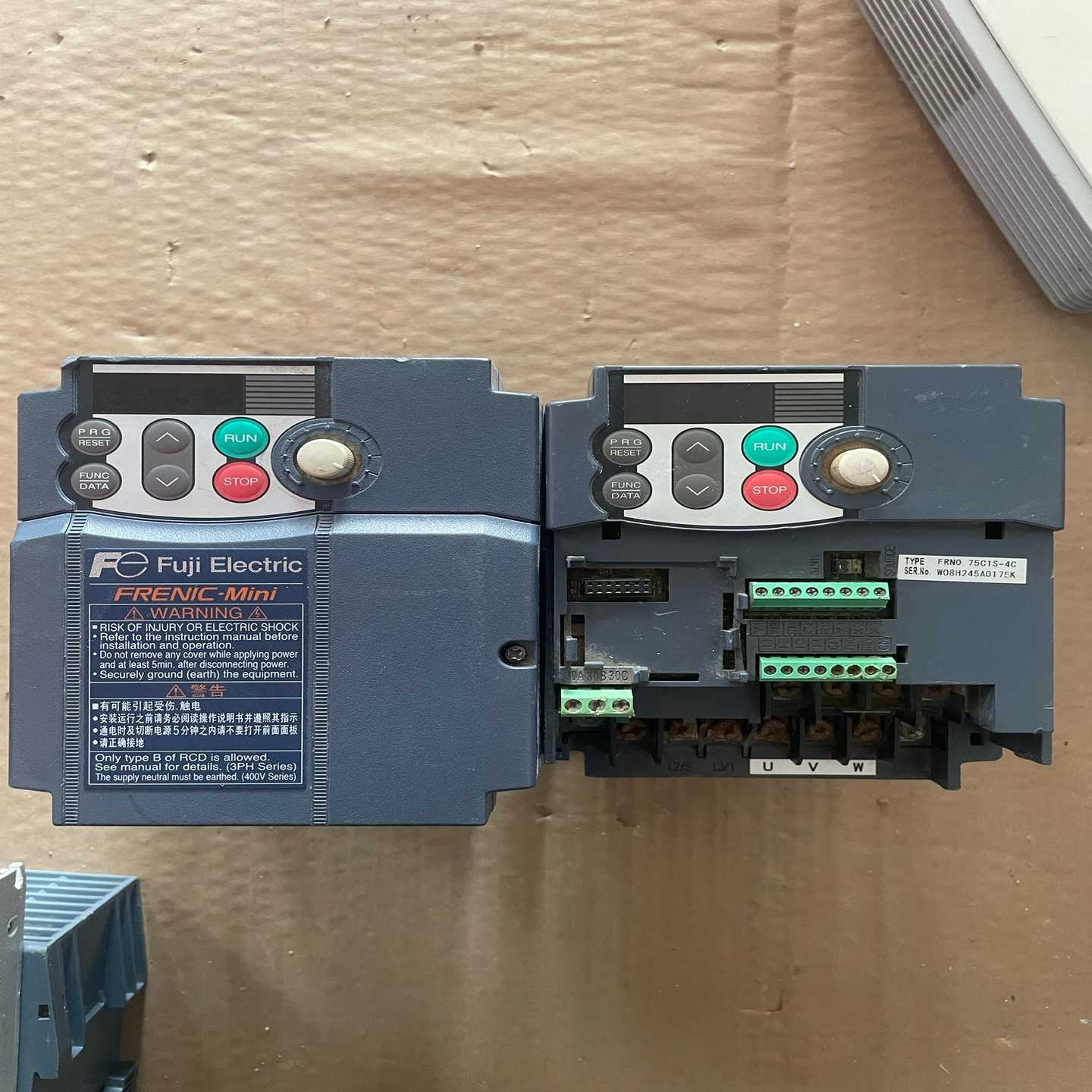 富士变频器380V0.75KW，型号:FRN0.75C1S---议价商品