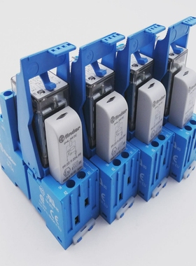 4xFinder55.34.9.024.0040Relais94.54Relaissockel99.