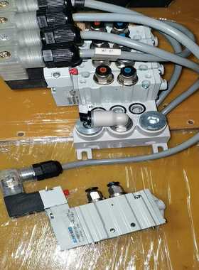 询价~UNIVER电磁阀  P15EF25124C一组五个，拆