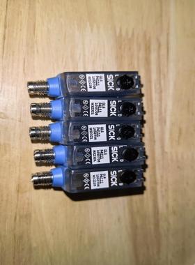 正品SICKGL6-P4111光电传感器，全新无装，如图