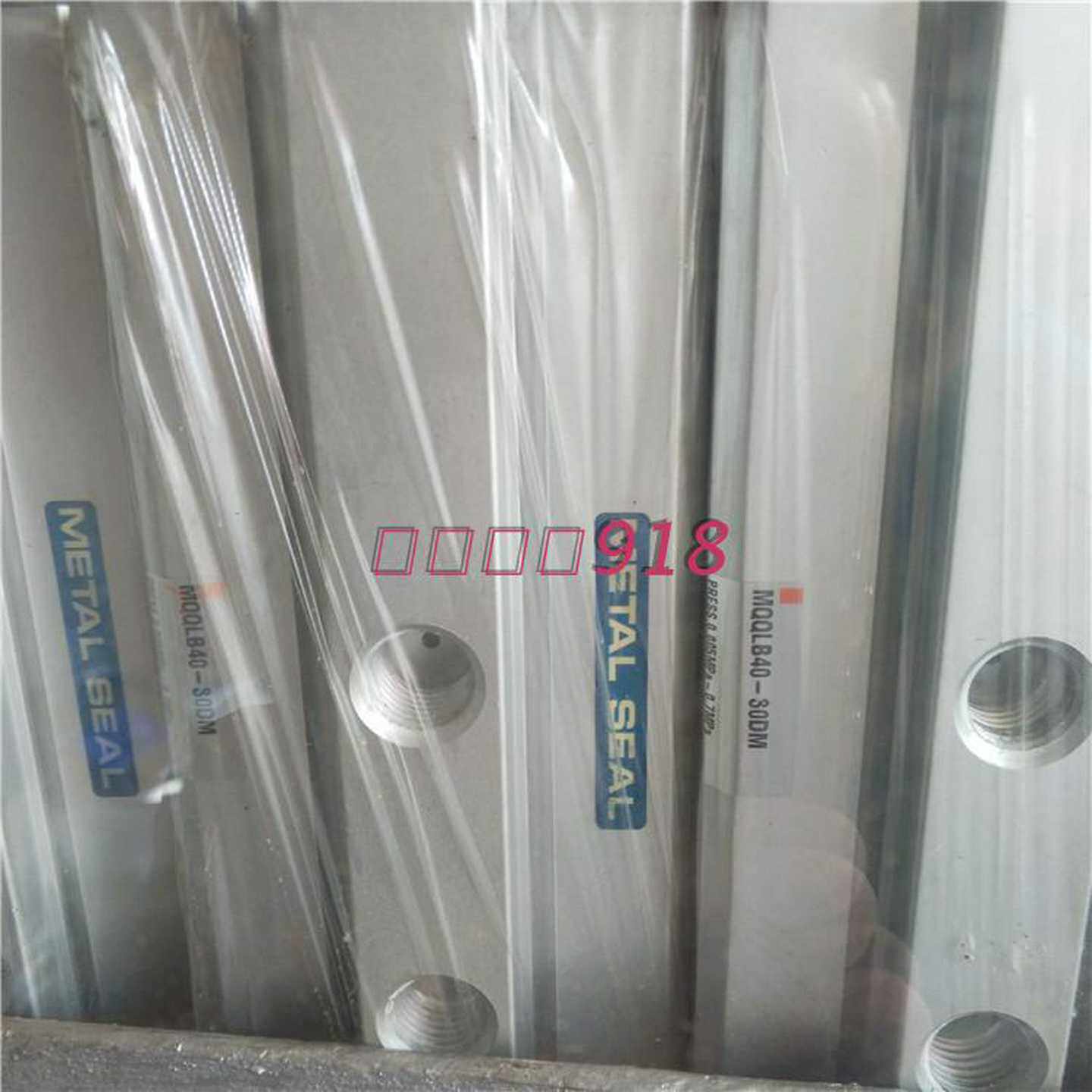 议价正品薄型低摩擦气缸MQQLB40-30DM无包装库存适用