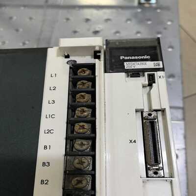 松下伺服驱动器MFDKTA390E，3KW，功能完好。两相--议价商品