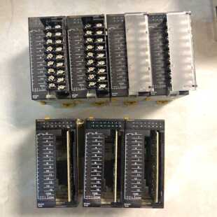 机还有3个询价 没装 CJ1W ID211PLC裸新