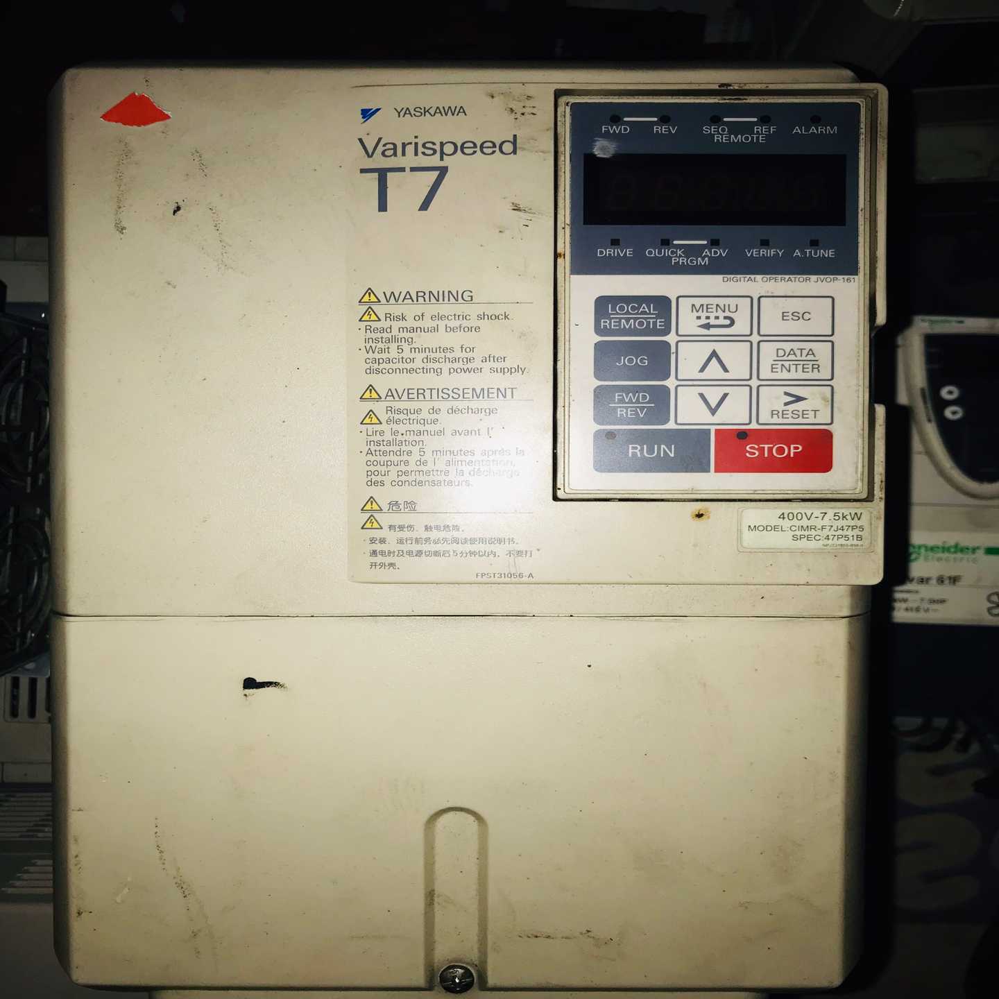 F7J47P5安川变频器，功能好的，实物图片显示[浩蓉商户]