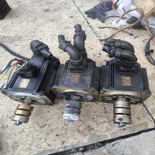 09ACA61两个转动轴承比较响 咨询 安川伺服电机SGMGH