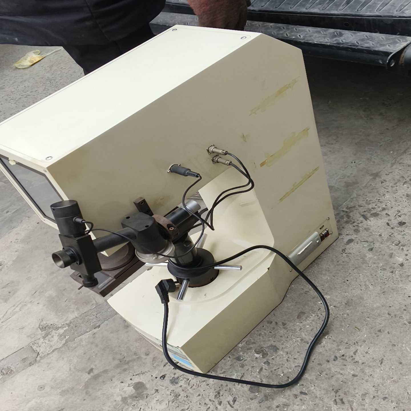 莱州布洛维硬度计，实物拍摄，现货一台，厂家在用的，成色较好，