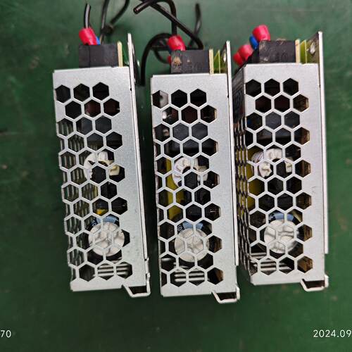 询-明纬开关电源LRS5024件成色如图
