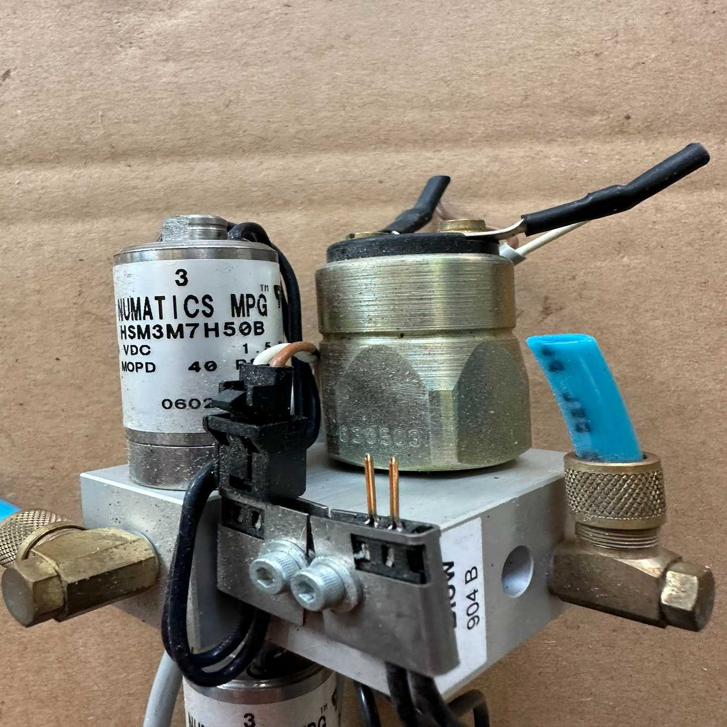 电机马达HSM3M7H5OB询价