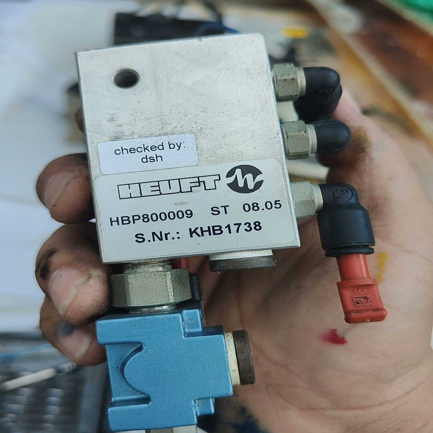 HEUFT电磁阀HBP800009实物拍摄具体看图出售不退--议价商品