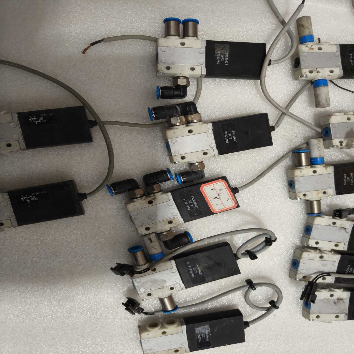 询价拍~FEST0  电子磁MHE2一MS1H一3/2G一M7货如图