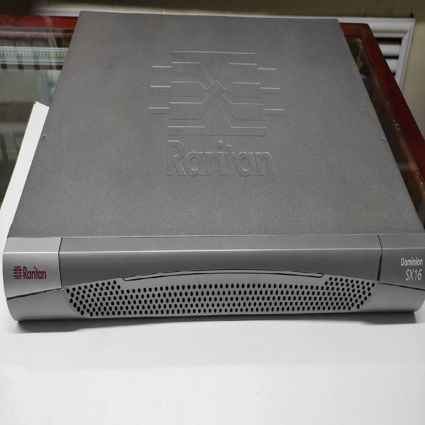 Raritan力登SX16一台，DKX2-232两台，DKX（电子设备）