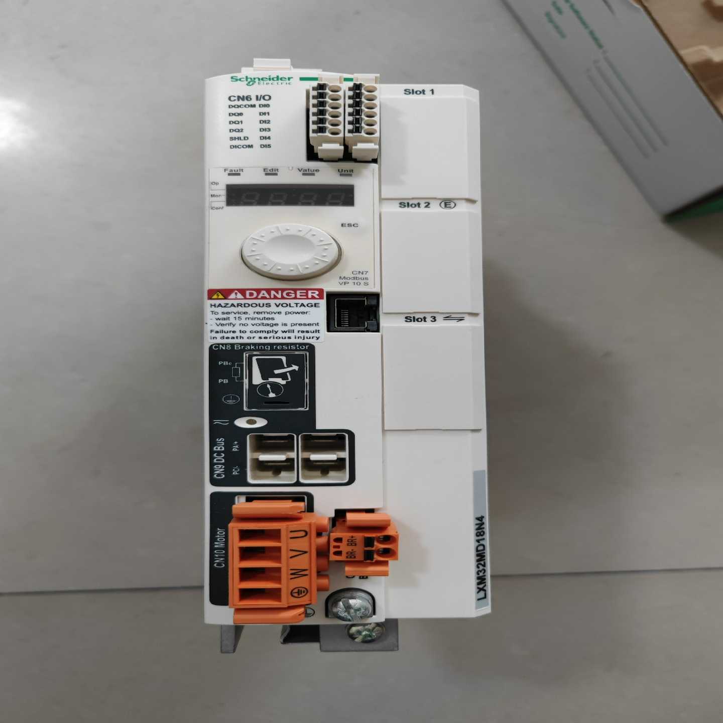 议价全新施m2md184