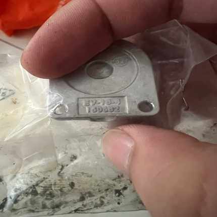 德国费斯托FESTO膜片夹紧气缸EV-16-41506-议价